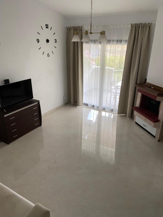 Irini Apartment CChanioti Exteriér fotografie