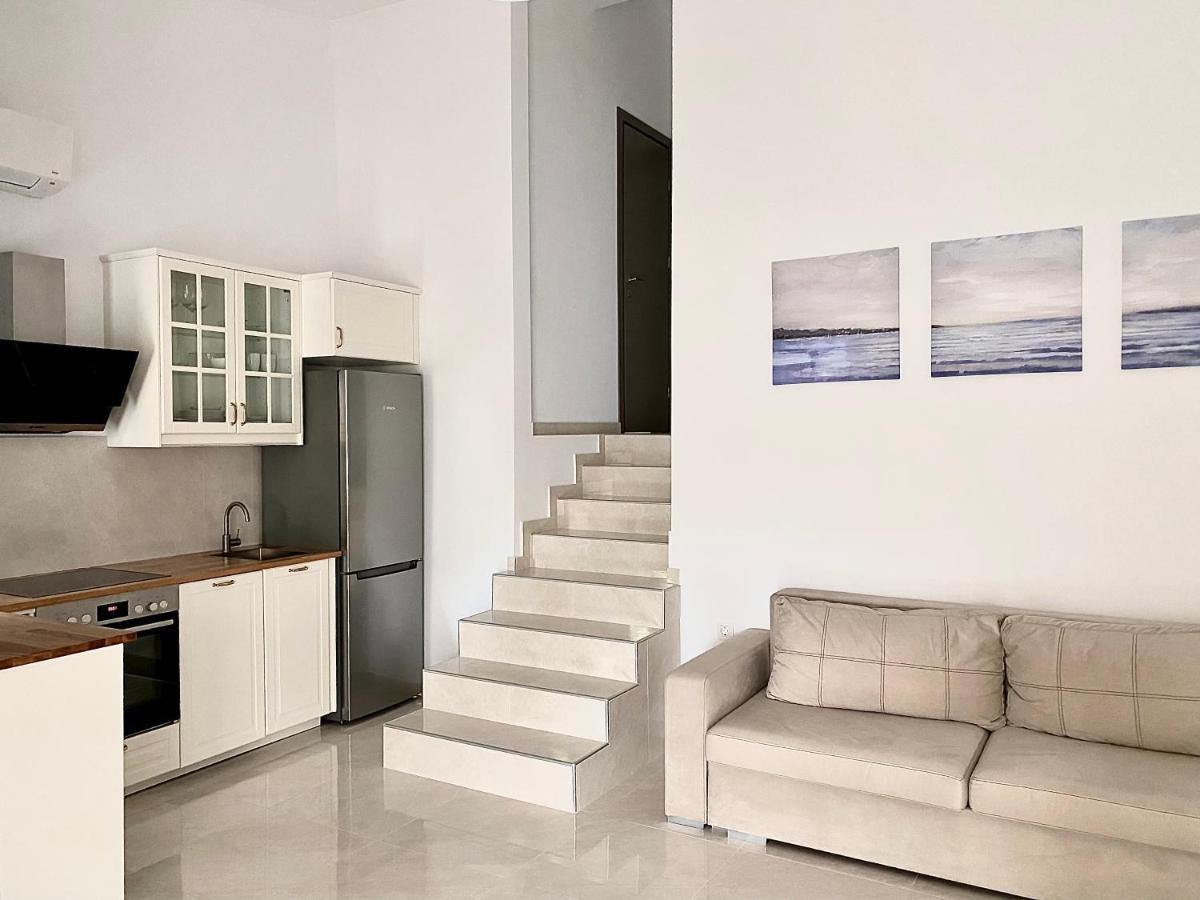 Irini Apartment CChanioti Exteriér fotografie