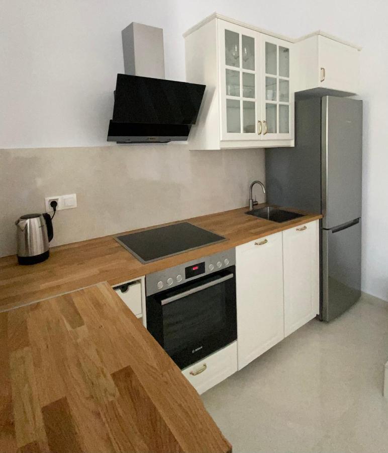 Irini Apartment CChanioti Exteriér fotografie